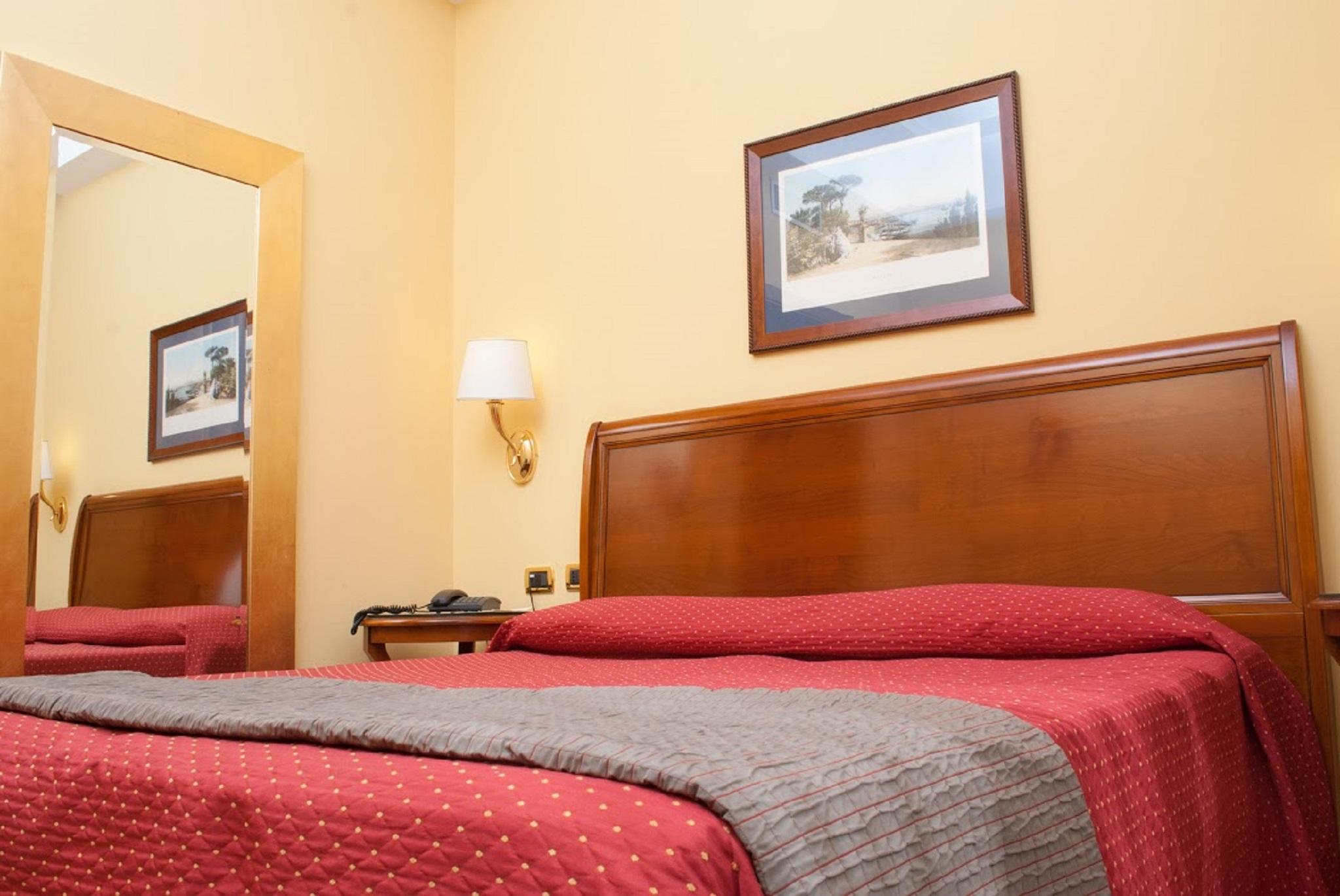 Le Cheminee Business Hotel Napoli Kültér fotó