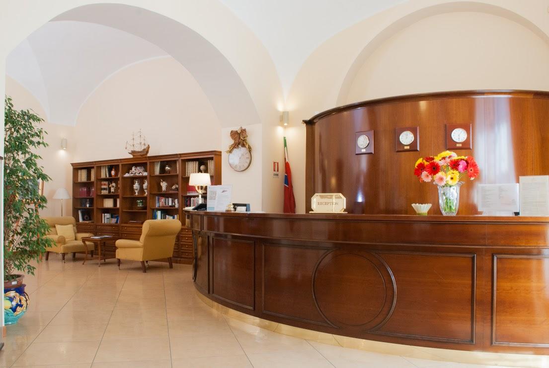 Le Cheminee Business Hotel Napoli Kültér fotó