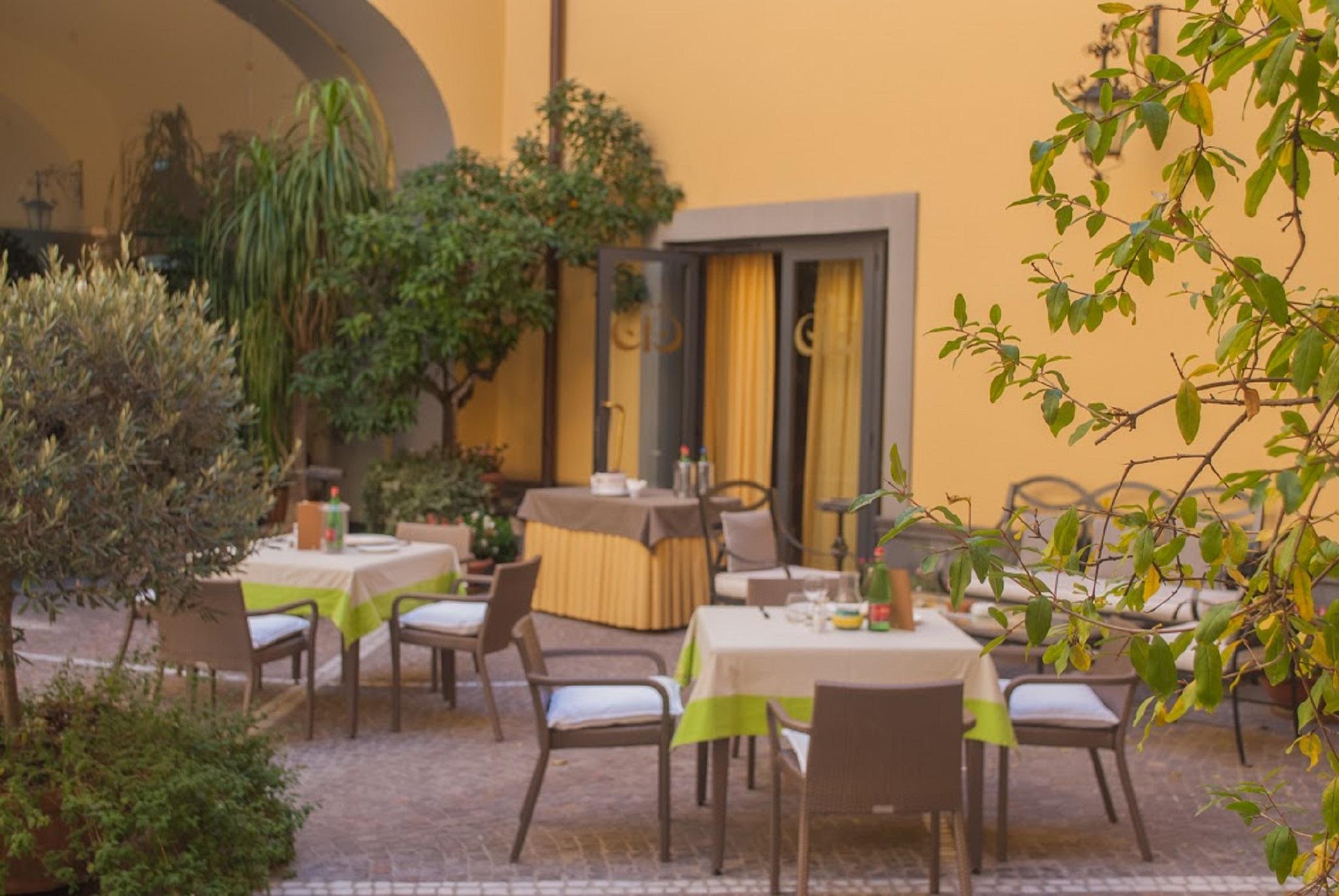 Le Cheminee Business Hotel Napoli Kültér fotó