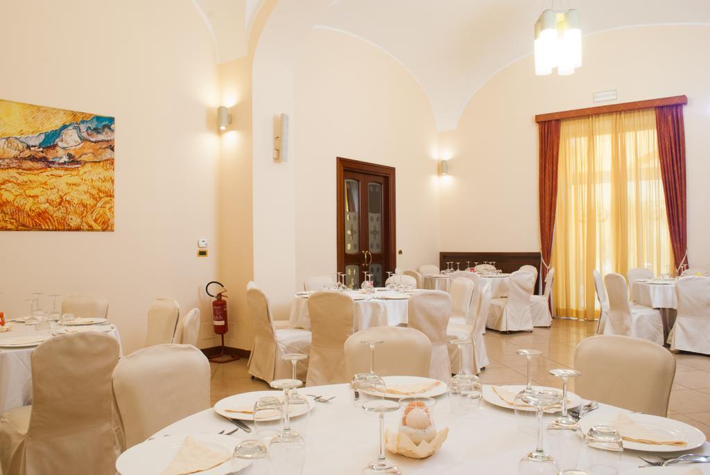 Le Cheminee Business Hotel Napoli Kültér fotó